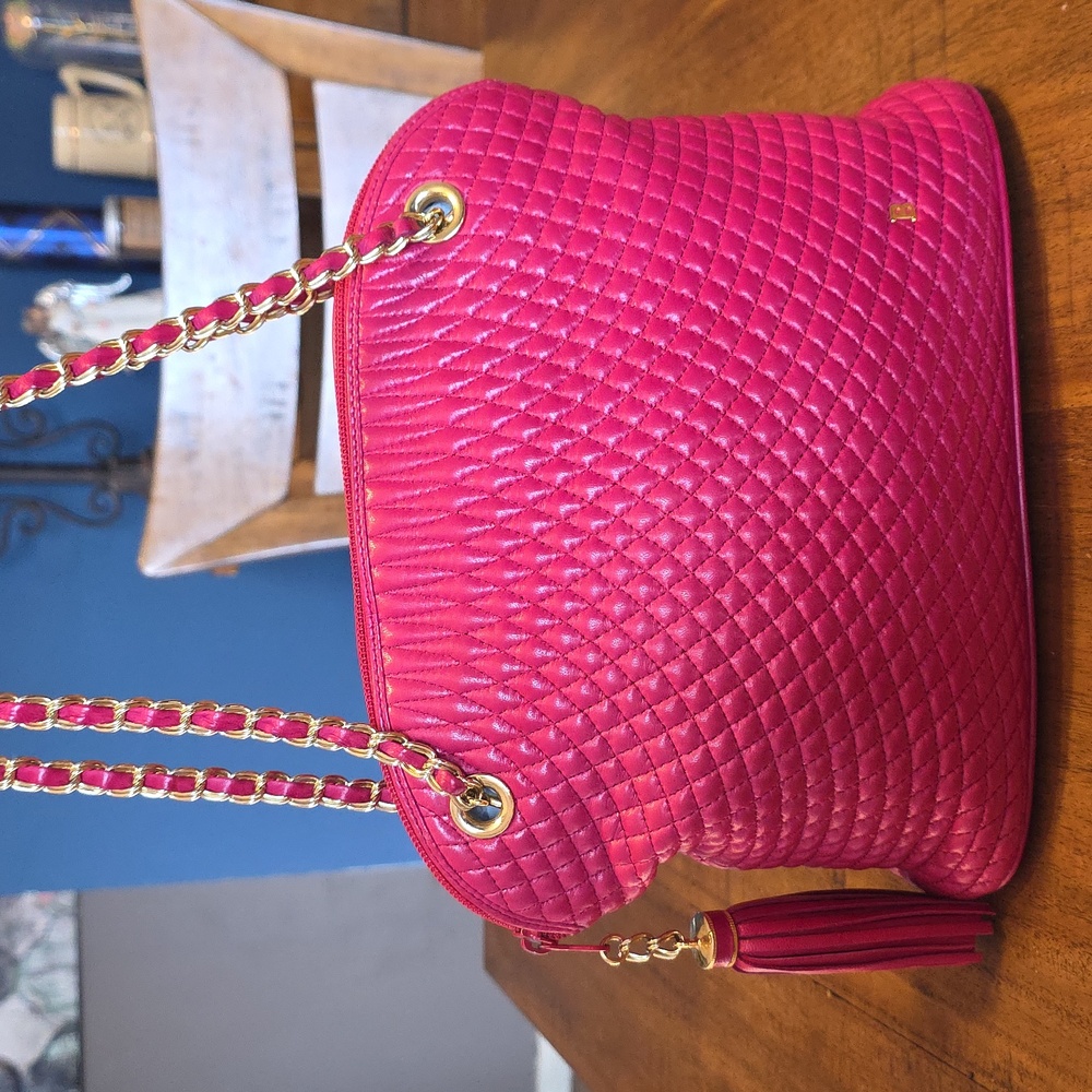 Bally Hot Pink Quilted Leather Shoulder Bag with Gold Chain - Picture 2 of 16